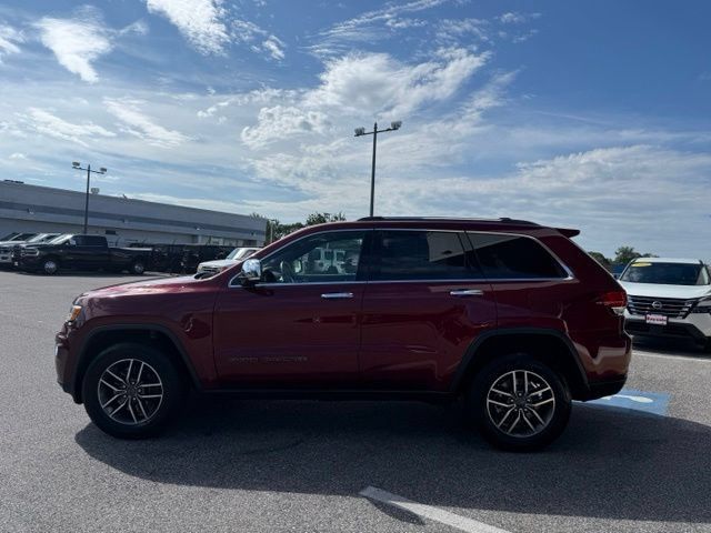 Used 2021 Jeep Grand Cherokee Limited AWD/4WD image 15