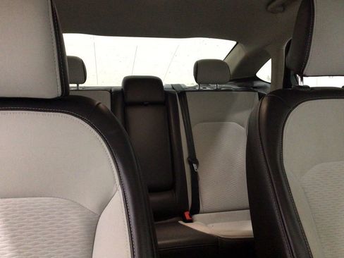 Used 2020 Ford Fusion SE w/ Equipment Group 151A image 12