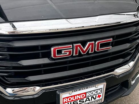 Used 2022 GMC Terrain SLE w/ Driver Convenience Package image 28