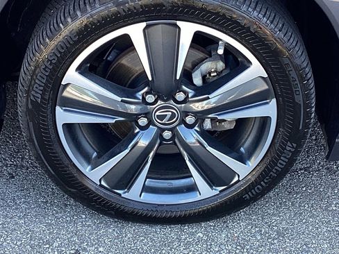 Used 2024 Lexus UX 250h AWD w/ Premium Package image 23