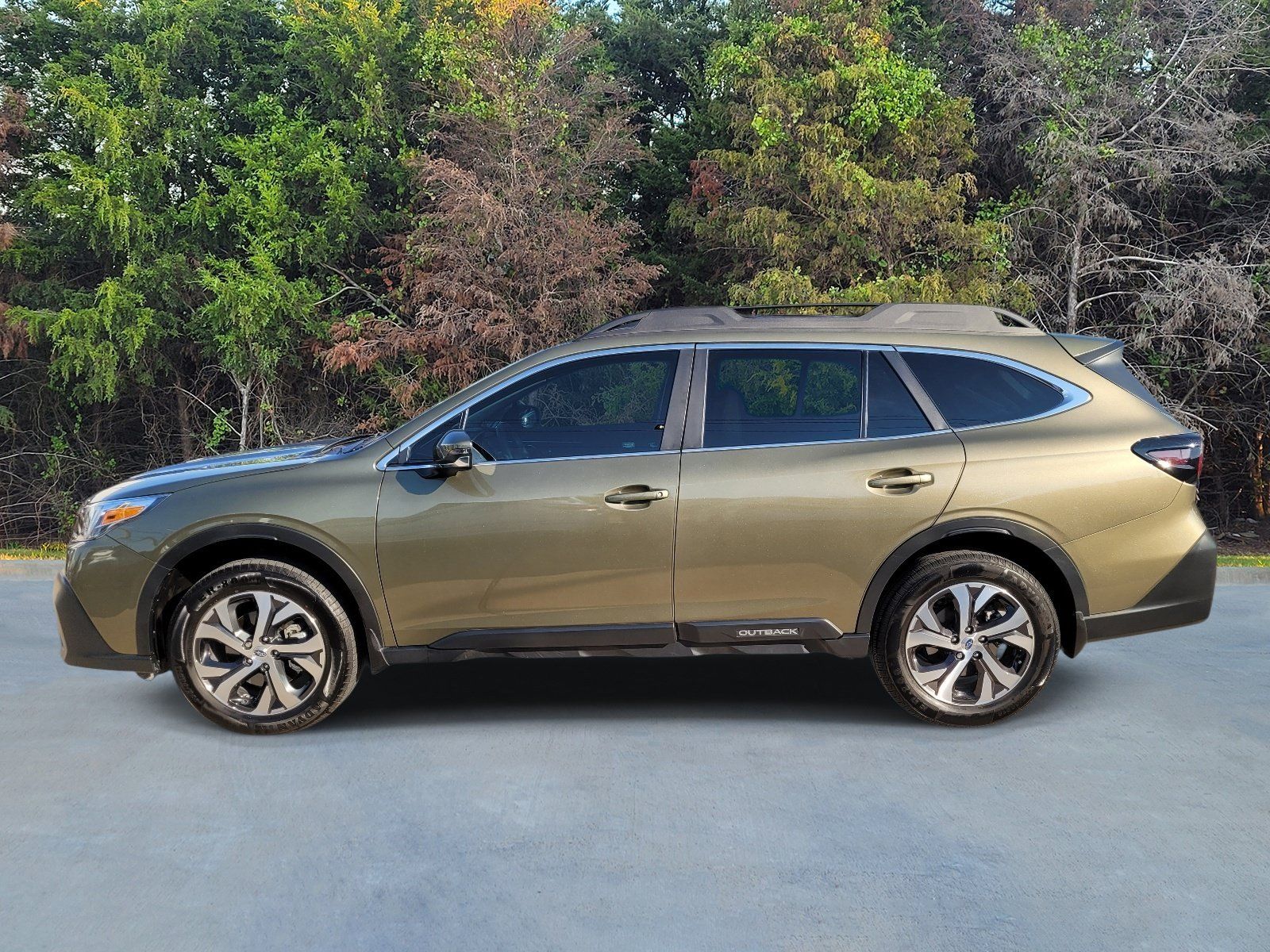 Certified 2022 Subaru Outback Limited w/ Popular Package #2 AWD/4WD image 22