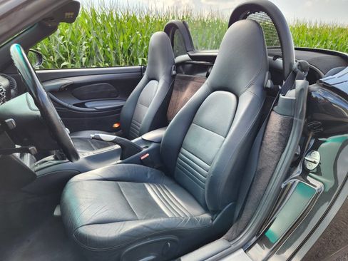 Used 1998 Porsche Boxster image 14