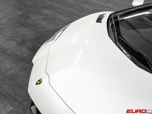 Used 2015 Lamborghini Aventador LP 700-4 AWD/4WD image 12