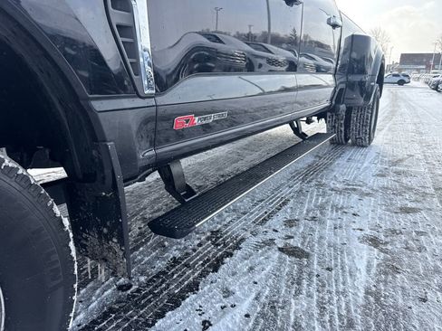 Used 2024 Ford F350 Platinum image 24
