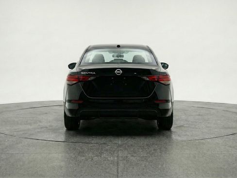 Used 2025 Nissan Sentra SV image 7