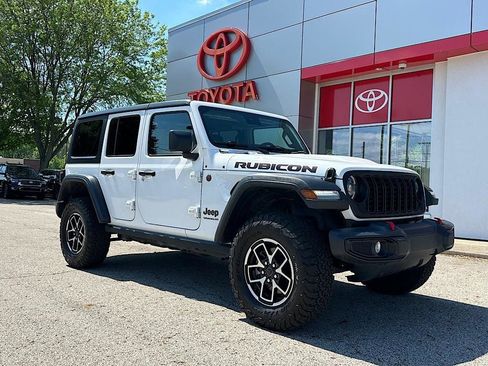 Used 2024 Jeep Wrangler Unlimited Rubicon AWD/4WD image 8