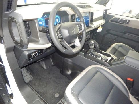 New 2025 Ford Bronco Big Bend w/ Black Diamond Package image 16