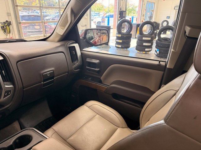 Used 2018 Chevrolet Silverado 1500 LTZ w/ Sport Package AWD/4WD image 20