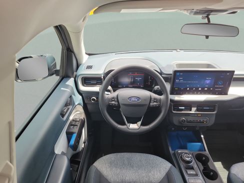Used 2025 Ford Maverick XLT w/ XLT Luxury Package FWD image 5