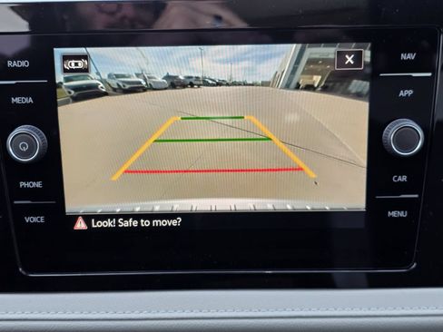 New 2026 Volkswagen Taos SEL AWD/4WD image 16