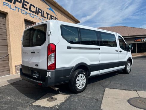 Used 2022 Ford Transit 350 XLT RWD image 32