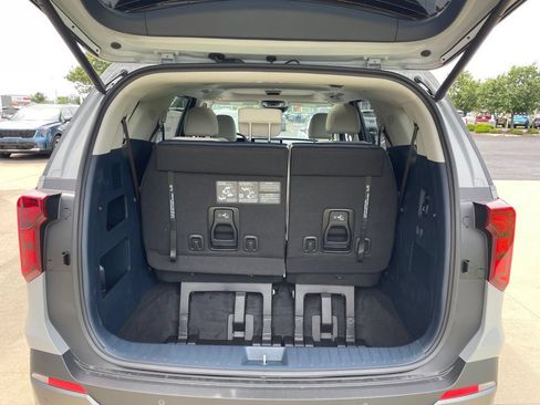 New 2027 Kia Carnival SX w/ Dark Edition Package FWD image 15
