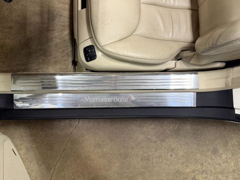 Used 2008 Mercedes-Benz SL 550 image 74