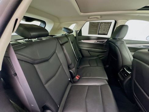 Used 2018 Cadillac XT5 Premium Luxury FWD image 28