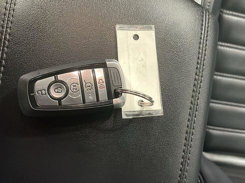 Certified 2022 Ford Edge SEL w/ Convenience Package image 23