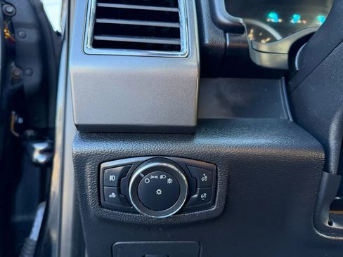 Used 2016 Ford F150 XLT w/ Equipment Group 302A Luxury image 15