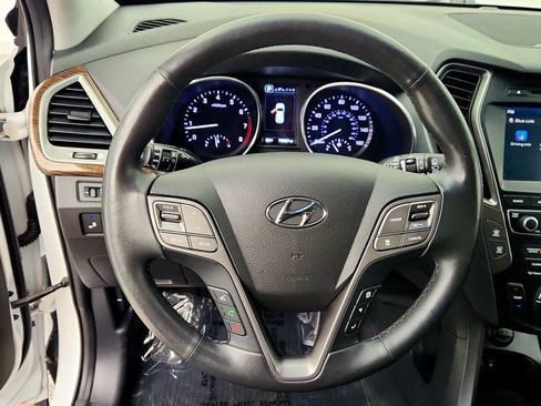 Used 2017 Hyundai Santa Fe Sport w/ 2.0T Ultimate Tech Package 05 AWD/4WD image 13
