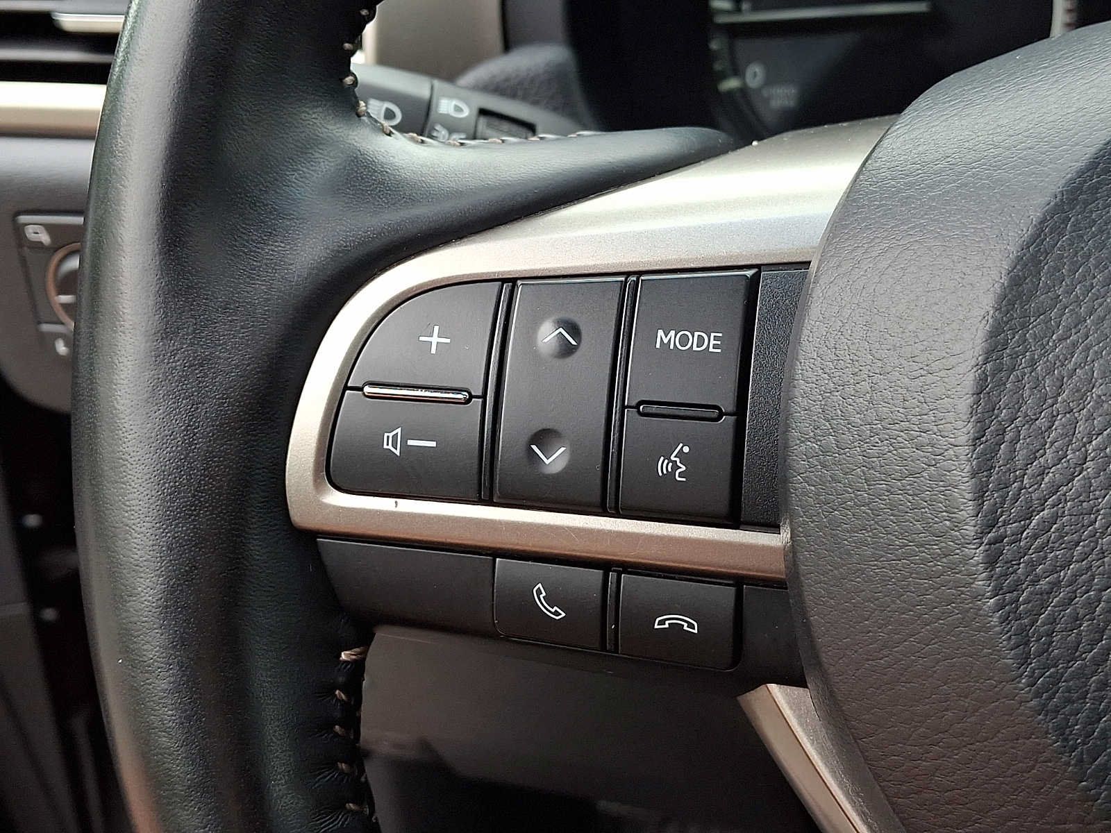 Used 2021 Lexus GX 460 Premium w/ Premium Package AWD/4WD image 23