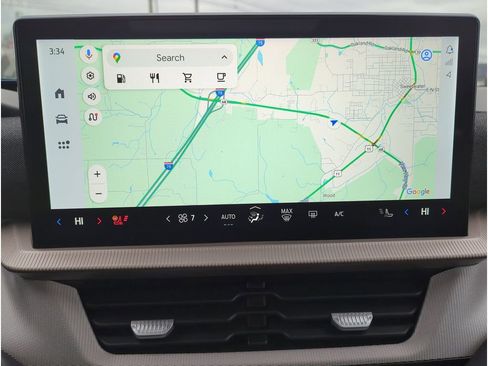 Used 2025 Ford Explorer Active w/ Active Comfort Package image 19