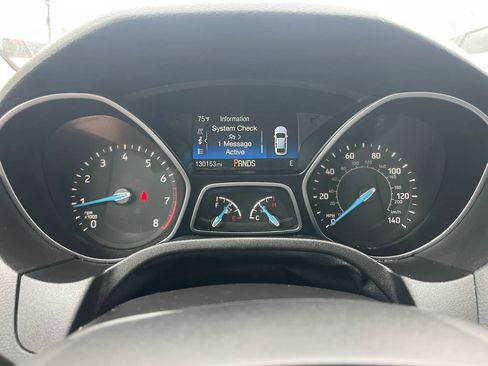 Used 2017 Ford Focus Titanium image 12