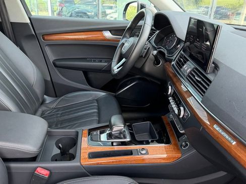 Certified 2023 Audi Q5 2.0T Premium w/ Convenience Package image 41