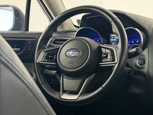 Used 2019 Subaru Outback 2.5i Limited image 11