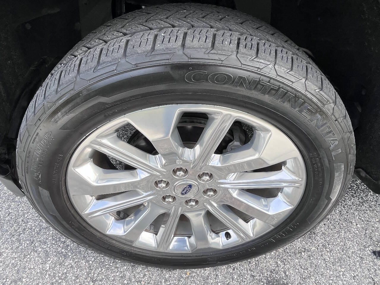 Used 2021 Ford F150 Platinum w/ Equipment Group 701A High AWD/4WD image 19