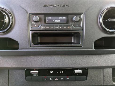 New 2025 Mercedes-Benz Sprinter 2500 image 12
