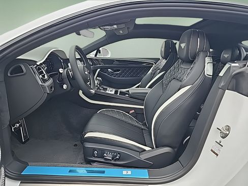 New 2024 Bentley Continental GT Speed AWD/4WD image 17