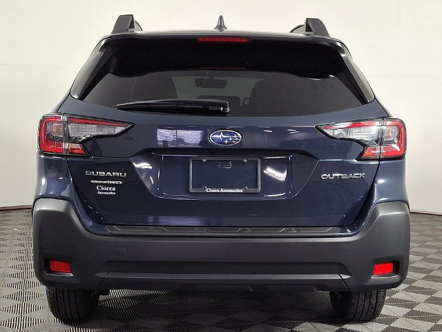 Used 2025 Subaru Outback Premium AWD/4WD image 8