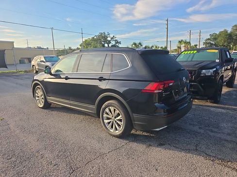 Used 2019 Volkswagen Tiguan SE w/ 3rd Row Seat Package AWD/4WD image 4