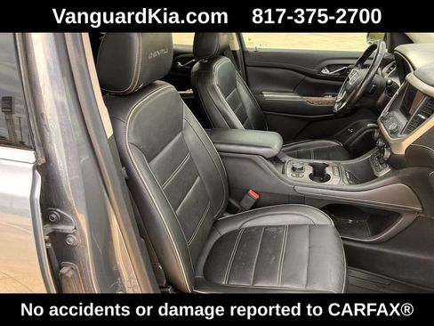 Used 2021 GMC Acadia Denali w/ Denali Technology Package FWD image 28