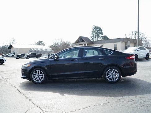 Used 2016 Ford Fusion SE w/ Equipment Group 202A image 34