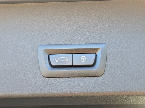 Used 2026 BMW X3 xDrive30 w/ Convenience Package image 13