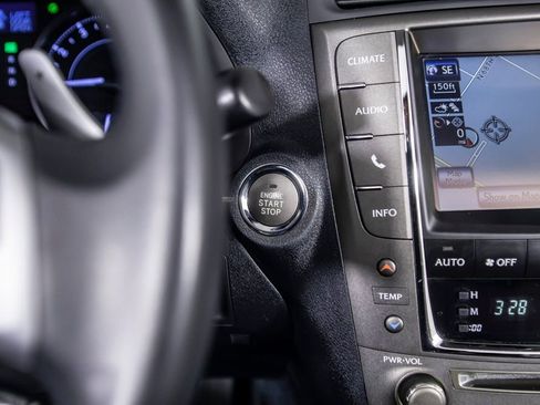 Used 2015 Lexus IS 250C image 37