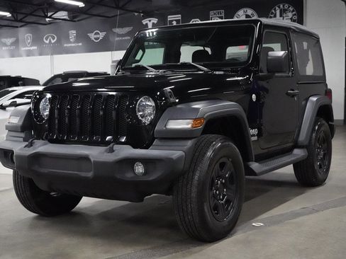 Used 2020 Jeep Wrangler Sport AWD/4WD image 1
