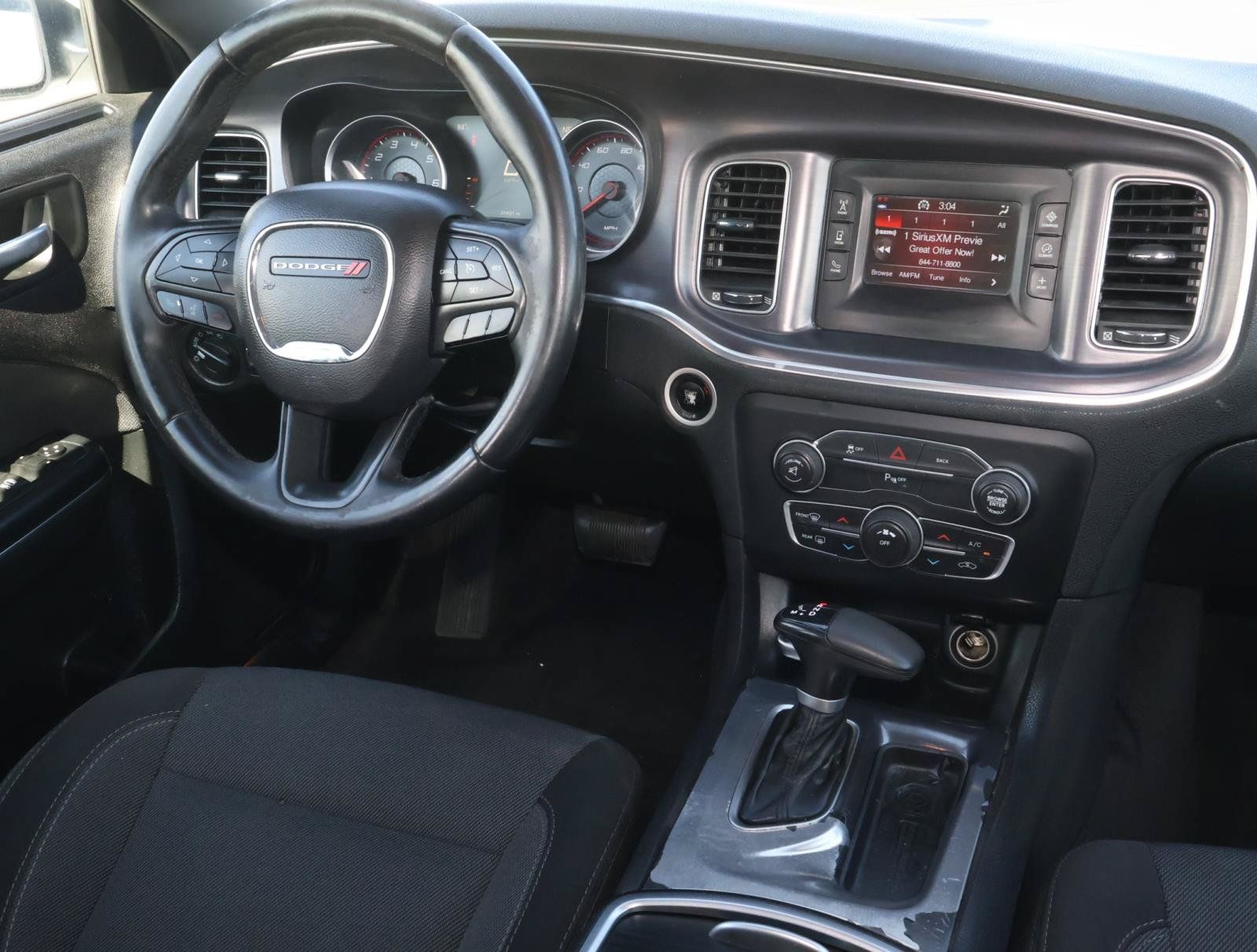 Used 2016 Dodge Charger SE w/ Popular Equipment Group RWD image 9