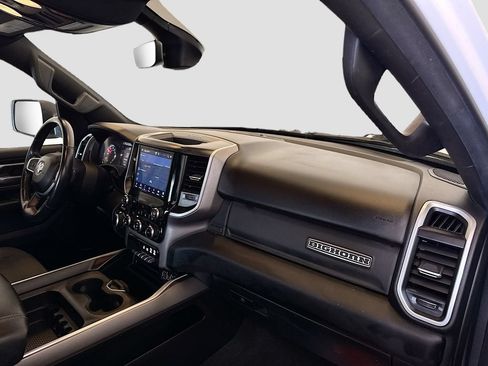 Used 2023 RAM 1500 Big Horn AWD/4WD image 30
