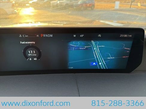 Used 2025 Ford Expedition Platinum image 13