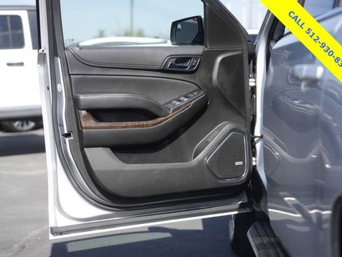 Used 2019 Chevrolet Suburban LT image 31