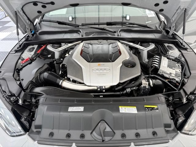 Used 2022 Audi RS 5 Sportback AWD/4WD image 9
