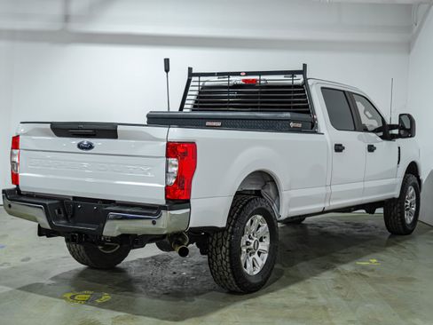 Used 2021 Ford F250 XL w/ Power Equipment Group image 8