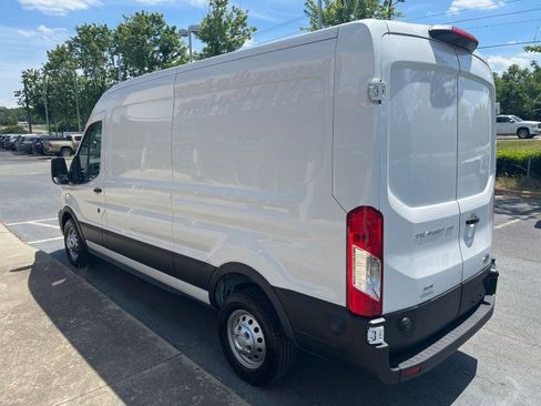 Used 2022 Ford Transit 250 Medium Roof AWD image 4