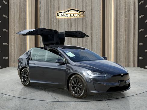 Used 2024 Tesla Model X Long Range image 26