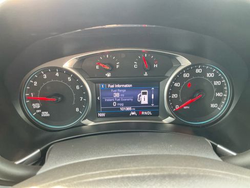 Used 2020 Chevrolet Equinox LT AWD/4WD image 16
