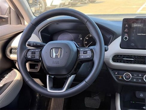 New 2026 Honda HR-V EX-L image 7