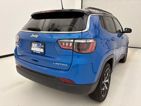 Used 2025 Jeep Compass Limited AWD/4WD image 22