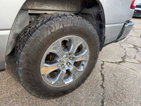 Used 2022 RAM 1500 Big Horn AWD/4WD image 13