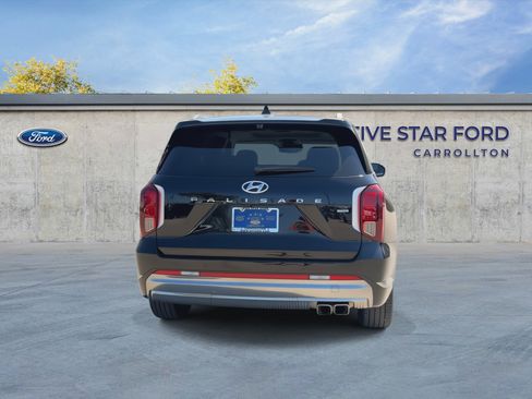 Used 2023 Hyundai Palisade Calligraphy AWD/4WD image 7