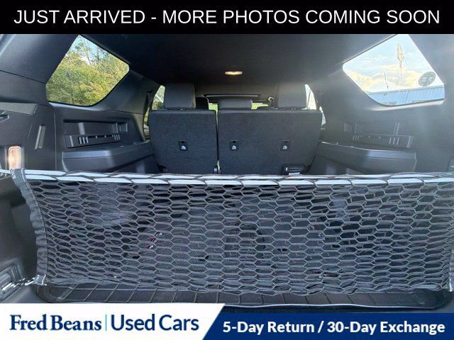 Used 2025 Toyota 4Runner TRD Off-Road Premium AWD/4WD image 14